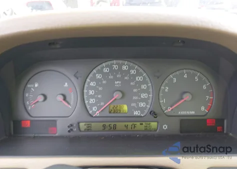 1999 Volvo V70 from USA, damaged, VIN YV1LW55A1X2581463